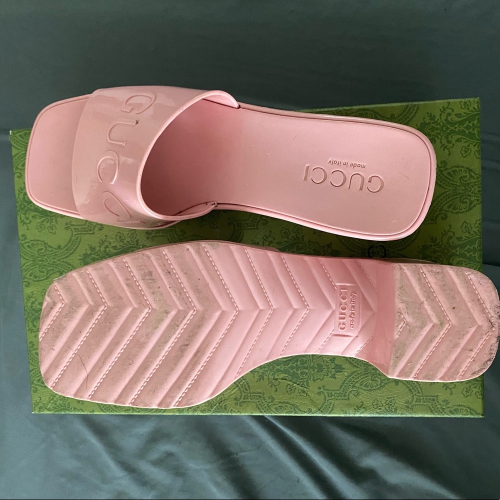 Pink Gucci Block Sandals - Picture 4 of 10